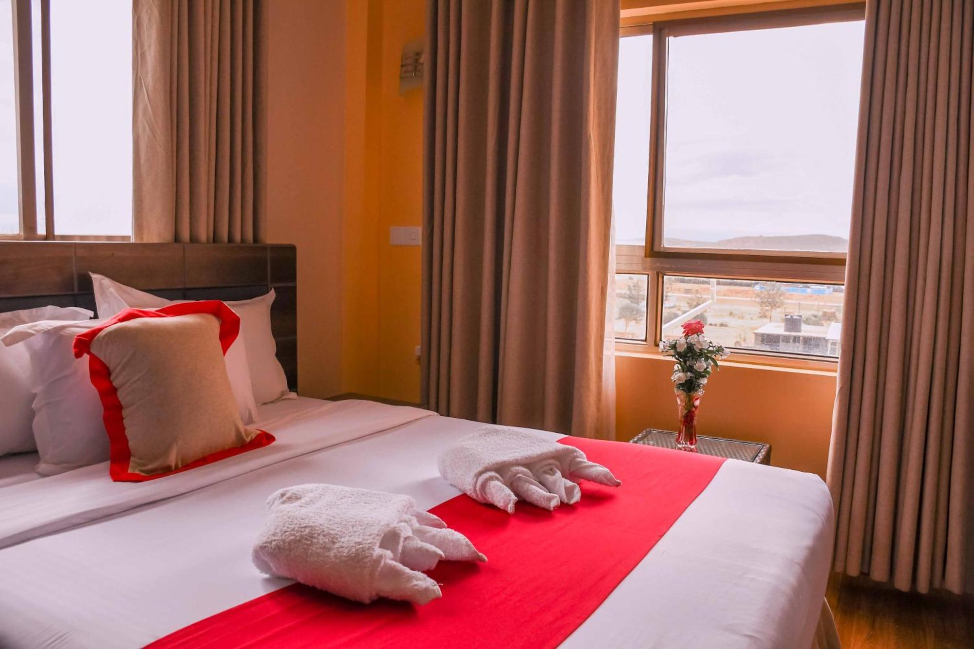 Buraha Zenoni Hotel And Resort Nakuru Exteriér fotografie