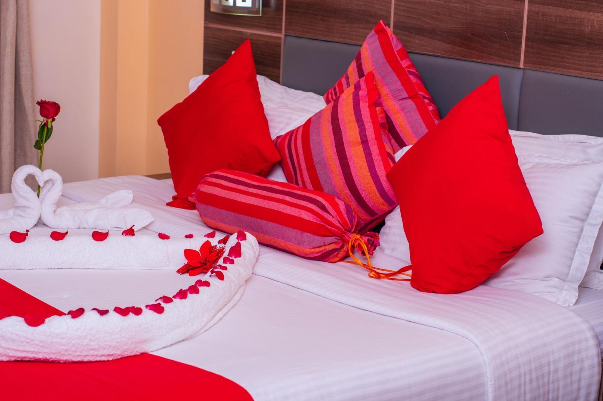 Buraha Zenoni Hotel And Resort Nakuru Exteriér fotografie