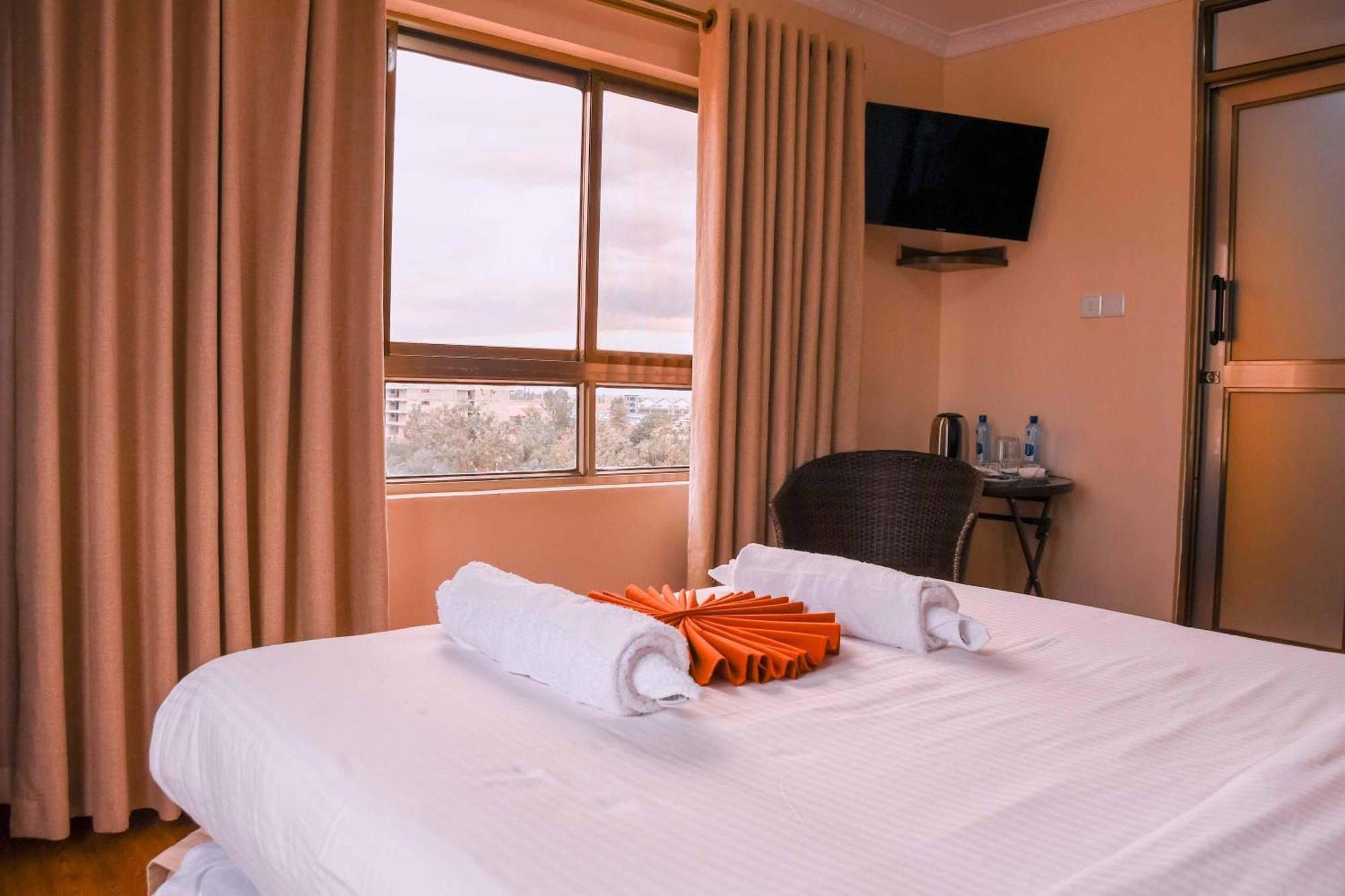 Buraha Zenoni Hotel And Resort Nakuru Exteriér fotografie