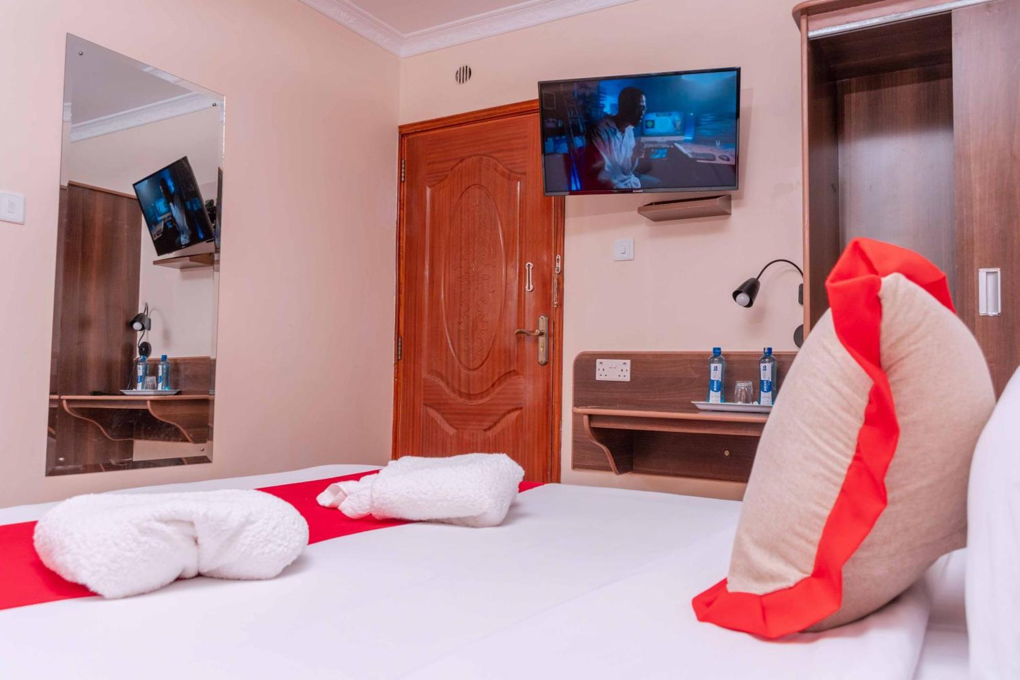 Buraha Zenoni Hotel And Resort Nakuru Exteriér fotografie