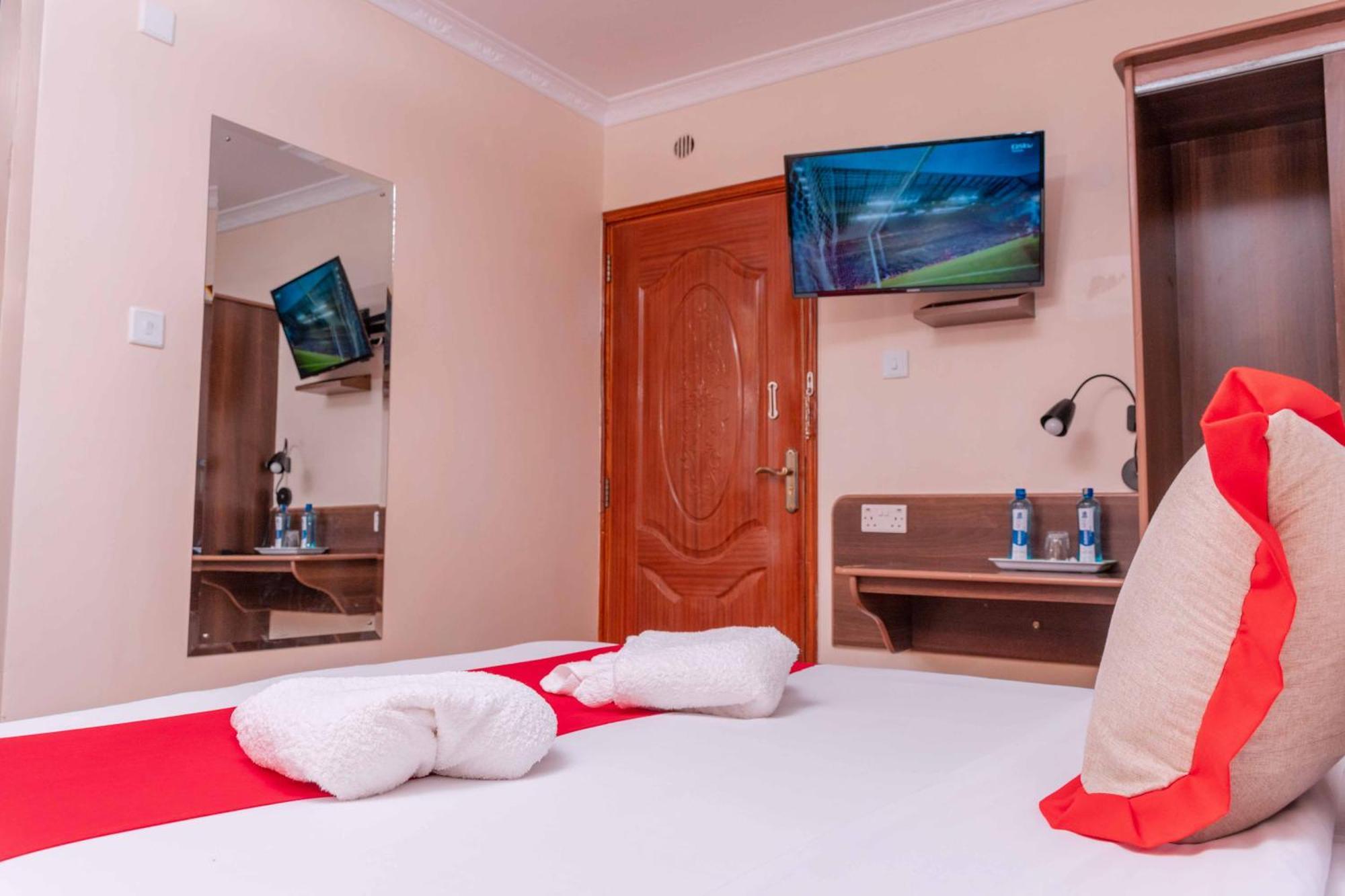 Buraha Zenoni Hotel And Resort Nakuru Exteriér fotografie