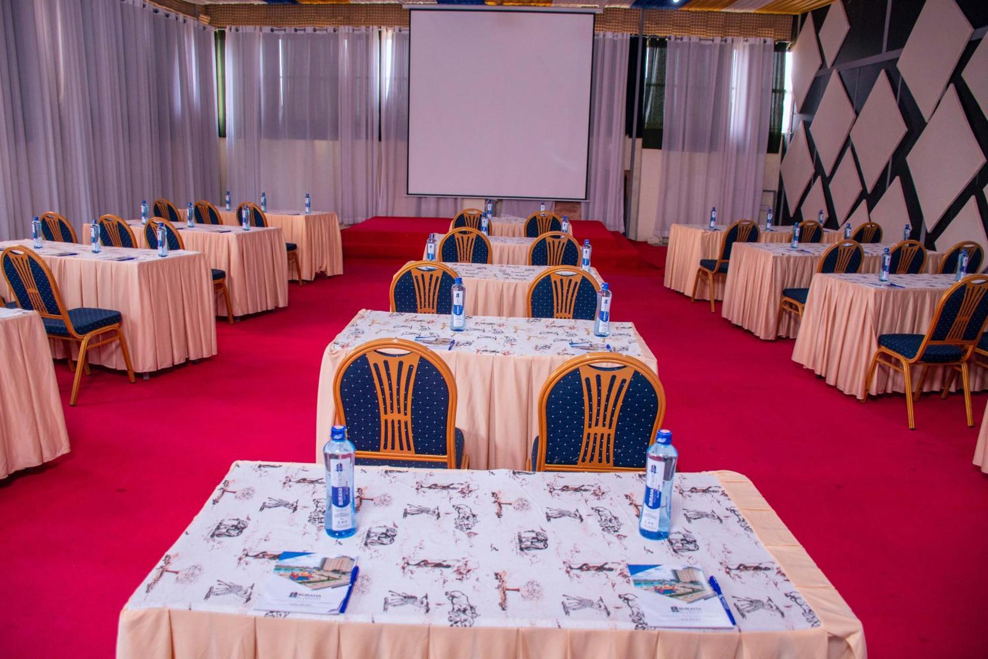 Buraha Zenoni Hotel And Resort Nakuru Exteriér fotografie